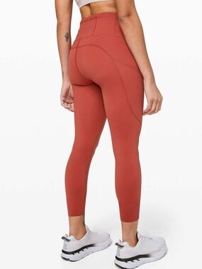 Lululemon Fast and Free Tight II 25" *Non-Reflective Nulux
Cayenne